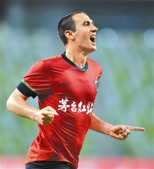 关于尤文图斯连胜终结，主帅人事风波频起的信息